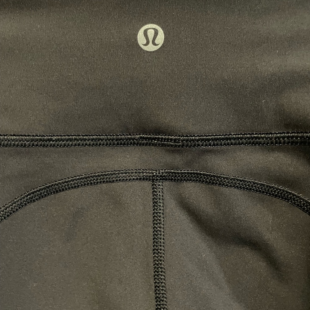 Lululemon leggings size 8